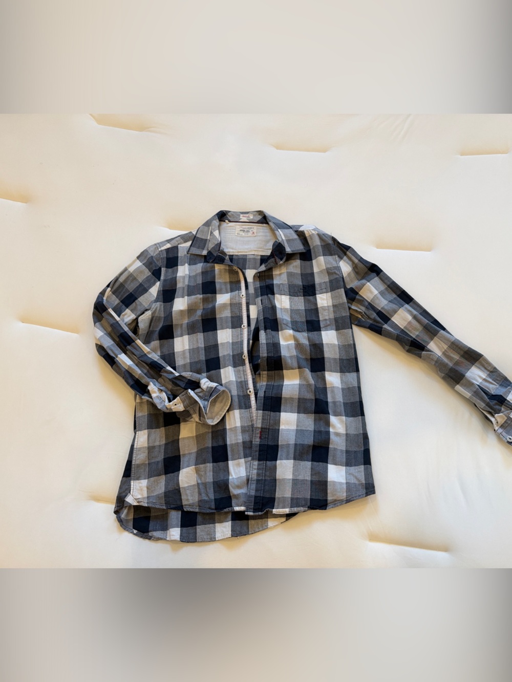 7 Diamonds Men's Black & Gray Plaid Button-Down Shirt